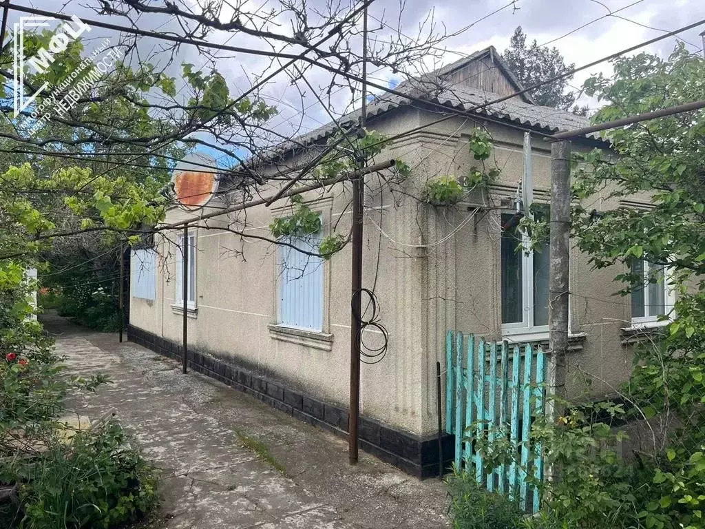 Дом в Крым, Ленино пгт ул. Советская (71 м) - Фото 0