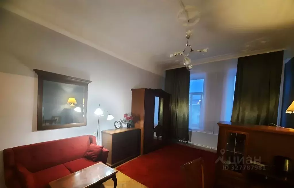 Комната Санкт-Петербург Каменноостровский просп., 57 (36.0 м) - Фото 2