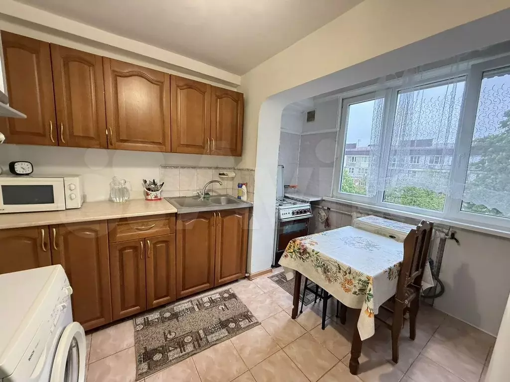2-к. квартира, 45 м, 5/5 эт. - Фото 0