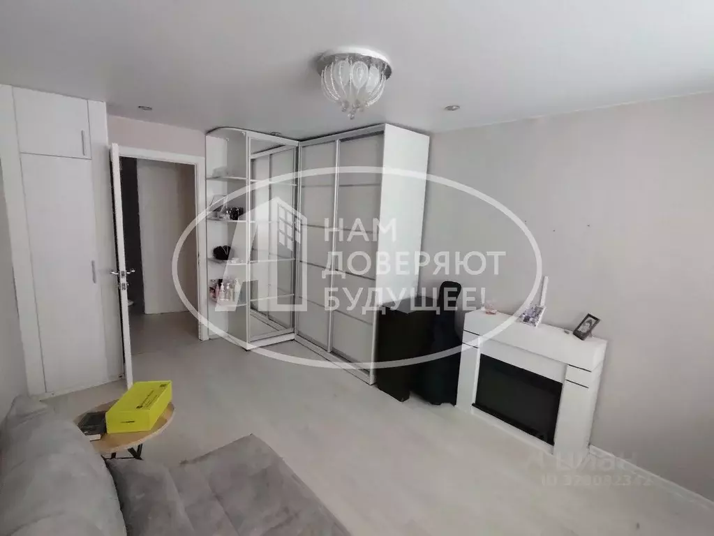 2-к кв. Пермский край, Горнозаводск Горнозаводский район, ул. 30 лет ... - Фото 1