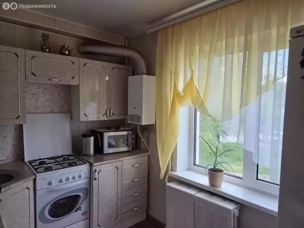 2-комнатная квартира: Сызрань, улица Декабристов, 380А (49.9 м) - Фото 2