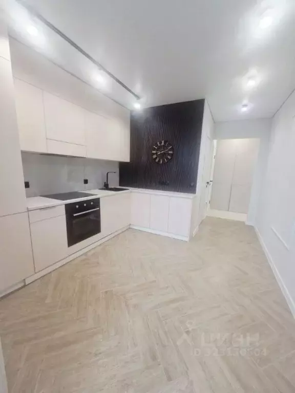 3-к кв. Оренбургская область, Оренбург Планерная ул., 11 (60.0 м) - Фото 2