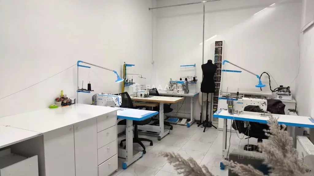 Помещение свободного назначения в Крым, Симферопольский район, с. ... - Фото 1