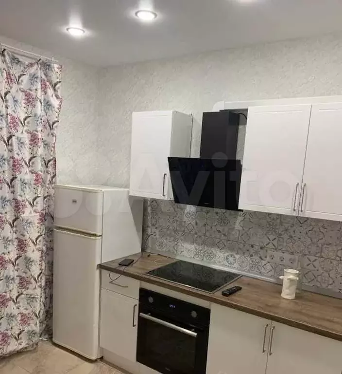 1-к. квартира, 40 м, 5/12 эт. - Фото 1