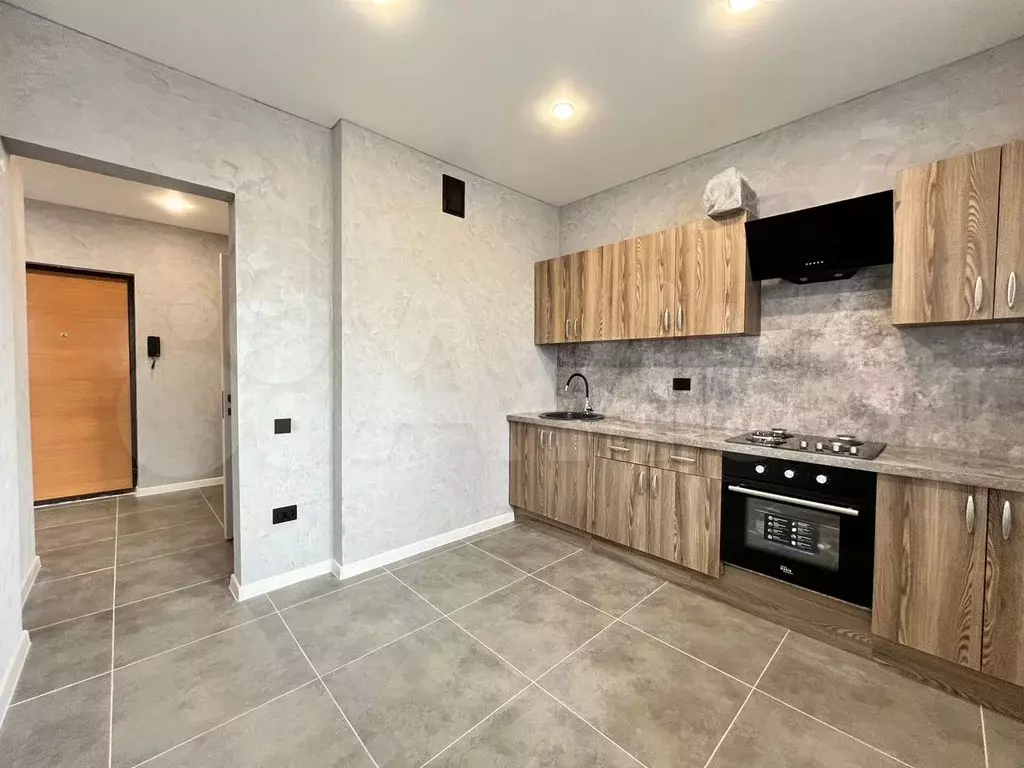 1-к. квартира, 40 м, 1/12 эт. - Фото 0