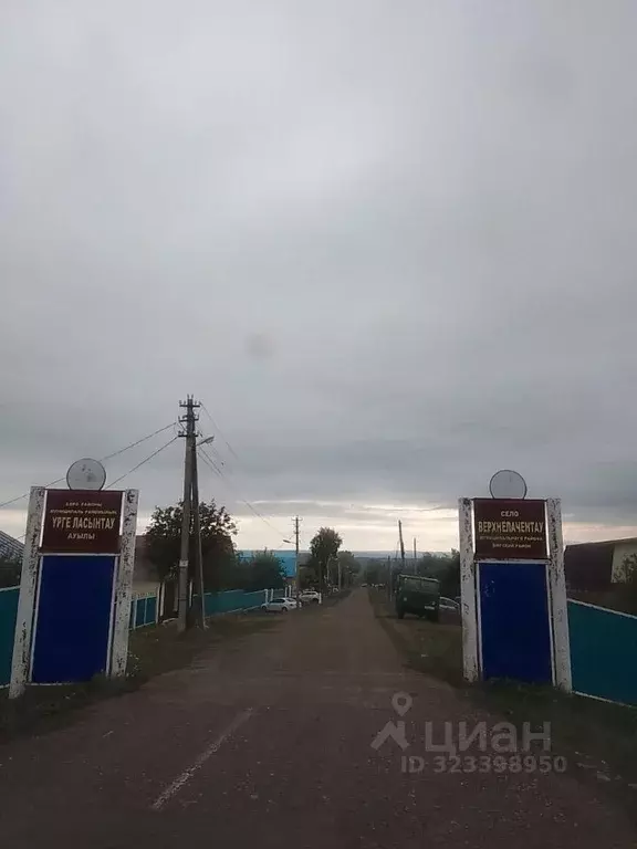 Дом в Башкортостан, Бирский район, Верхнелачентауский сельсовет, с. ... - Фото 2