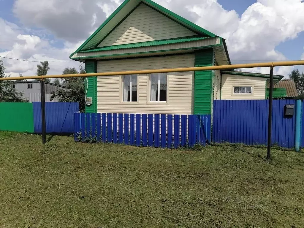 Дом в Башкортостан, Янаульский район, с. Байгузино ул. Имени Г. ... - Фото 0