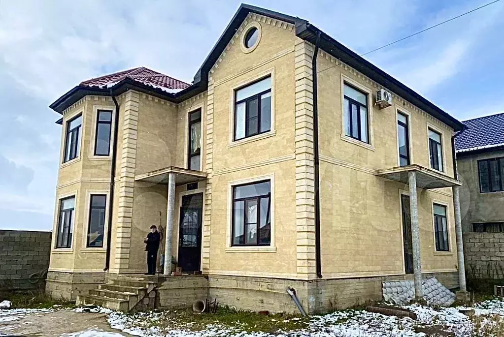 Дом в Дагестан, Махачкала туп. 4-й Энгельса (300 м) - Фото 2