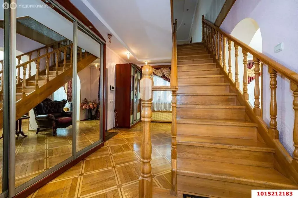 Дом в Краснодар, микрорайон Черёмушки, улица Айвазовского, 1 (269.7 м) - Фото 1