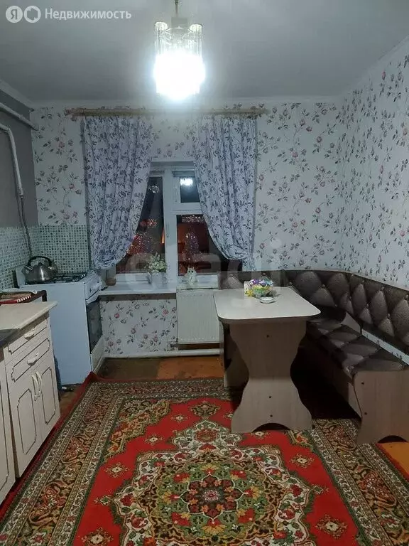 Дом в село Толбазы, улица Матросова (121.3 м) - Фото 1