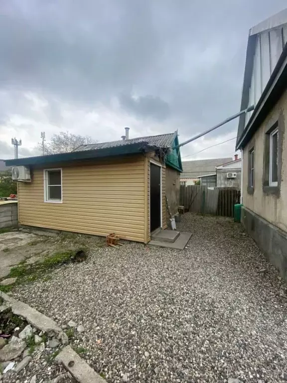 Дом в Ставропольский край, Ессентуки ул. Куйбышева (60 м) - Фото 1