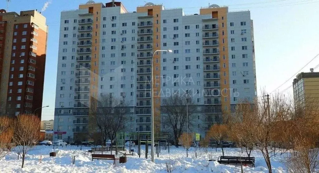 1-к кв. Тюменская область, Тюмень проезд Вятский, 28 (37.5 м) - Фото 1