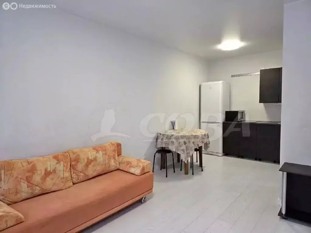 Квартира-студия: Тюмень, улица Тимофея Чаркова, 87 (26 м) - Фото 2
