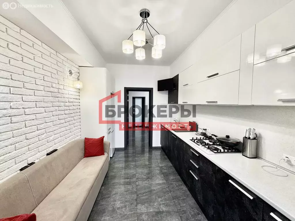 1-комнатная квартира: Севастополь, Античный проспект, 4 (62 м) - Фото 2