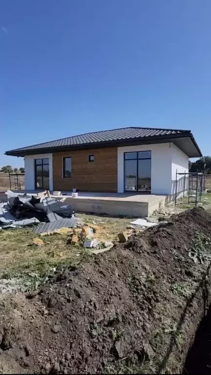 Дом в Крым, Симферопольский район, Добровское с/пос, Юбилейный СНТ ул. ... - Фото 1