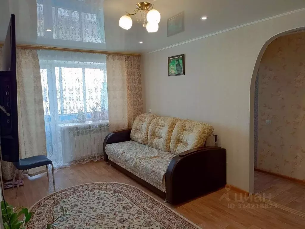 2-к кв. Омская область, Омск ул. Панфилова, 8 (43.4 м) - Фото 2