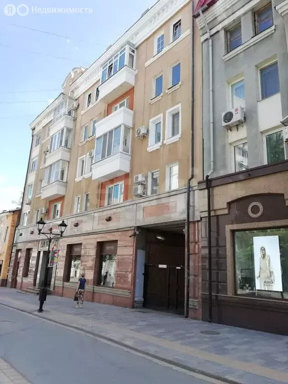 3-комнатная квартира: Саратов, Волжская улица, 17 (136 м) - Фото 0