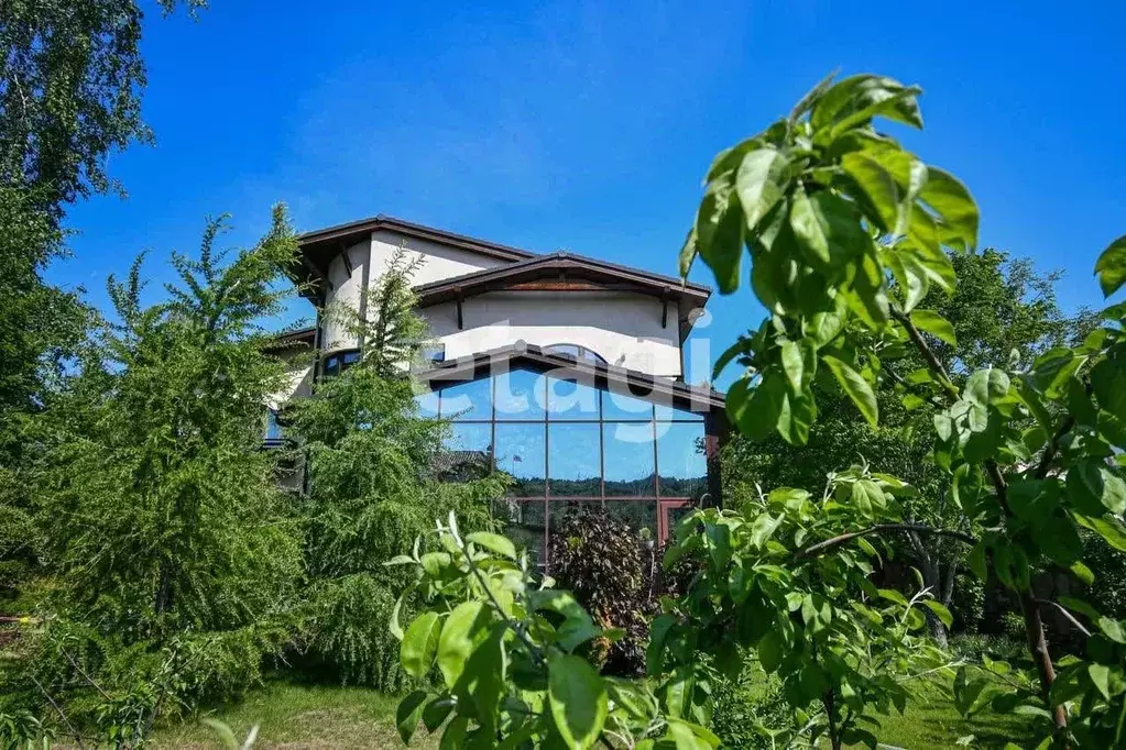 Дом в Красноярский край, Красноярск ул. Елены Стасовой, 55К (688 м) - Фото 1