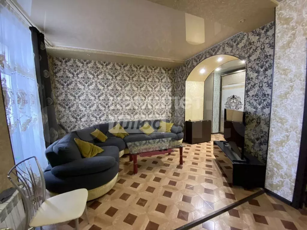 3-к. квартира, 63 м, 2/4 эт. - Фото 1