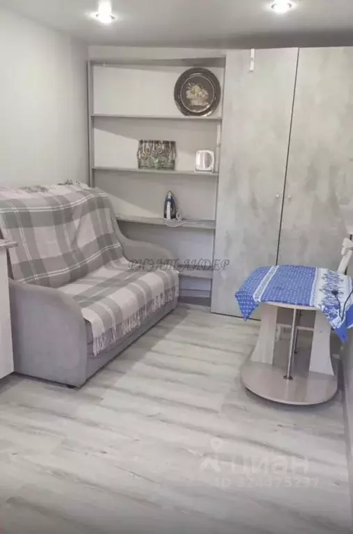 Дом в Алтай, Горно-Алтайск пл. Ленина (15 м) - Фото 2