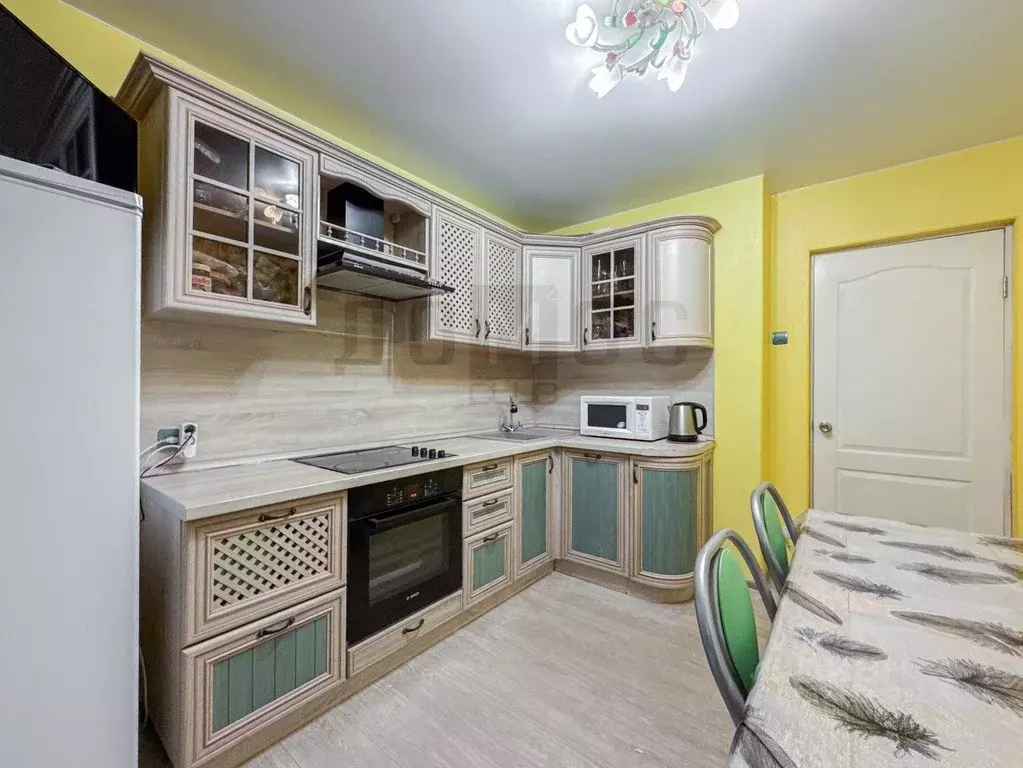 2-к кв. Свердловская область, Екатеринбург ул. Дорожная, 11 (48.4 м) - Фото 1