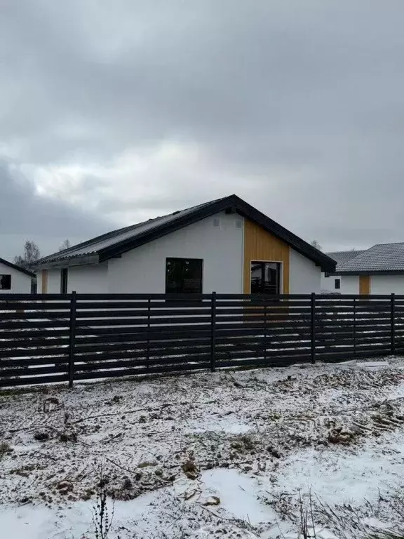 Дом в Пензенская область, Пензенский район, Воскресеновский сельсовет, ... - Фото 2