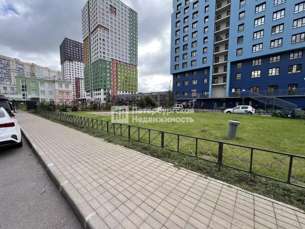 Студия Санкт-Петербург пос. Парголово, ул. Архитектора Белова, 6к1 ... - Фото 1