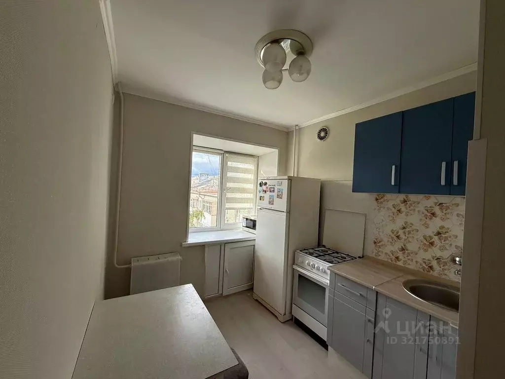 1-к кв. Башкортостан, Уфа Первомайская ул., 52 (33.0 м) - Фото 1