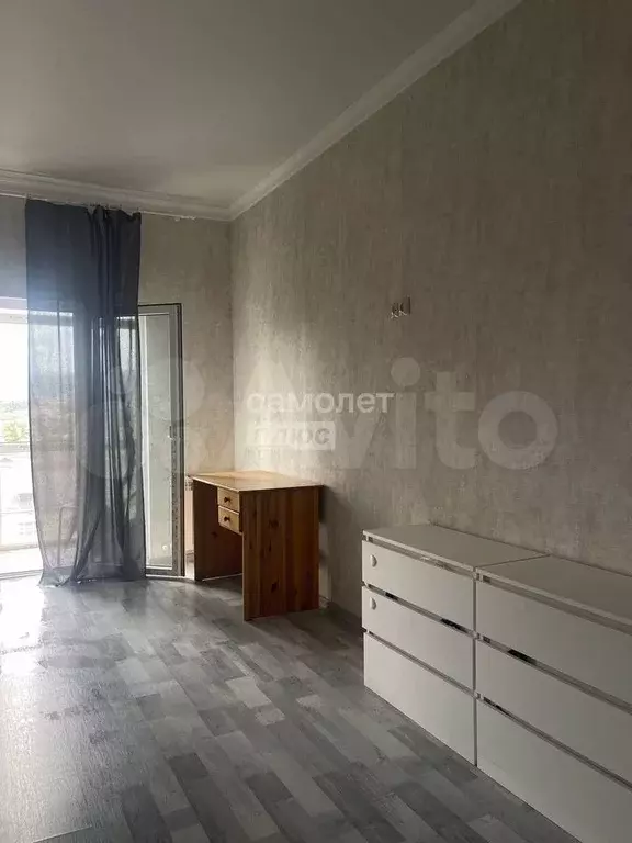 1-к. квартира, 46 м, 8/10 эт. - Фото 1