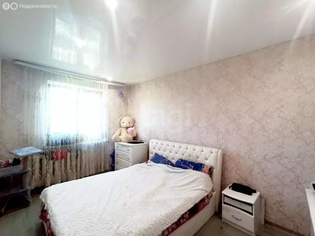 3-комнатная квартира: Комсомольск-на-Амуре, Пермская улица, 7 (67 м) - Фото 0