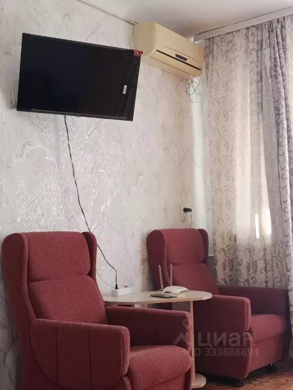 1-к кв. Крым, Керчь ул. Кирова, 33 (33.0 м) - Фото 2