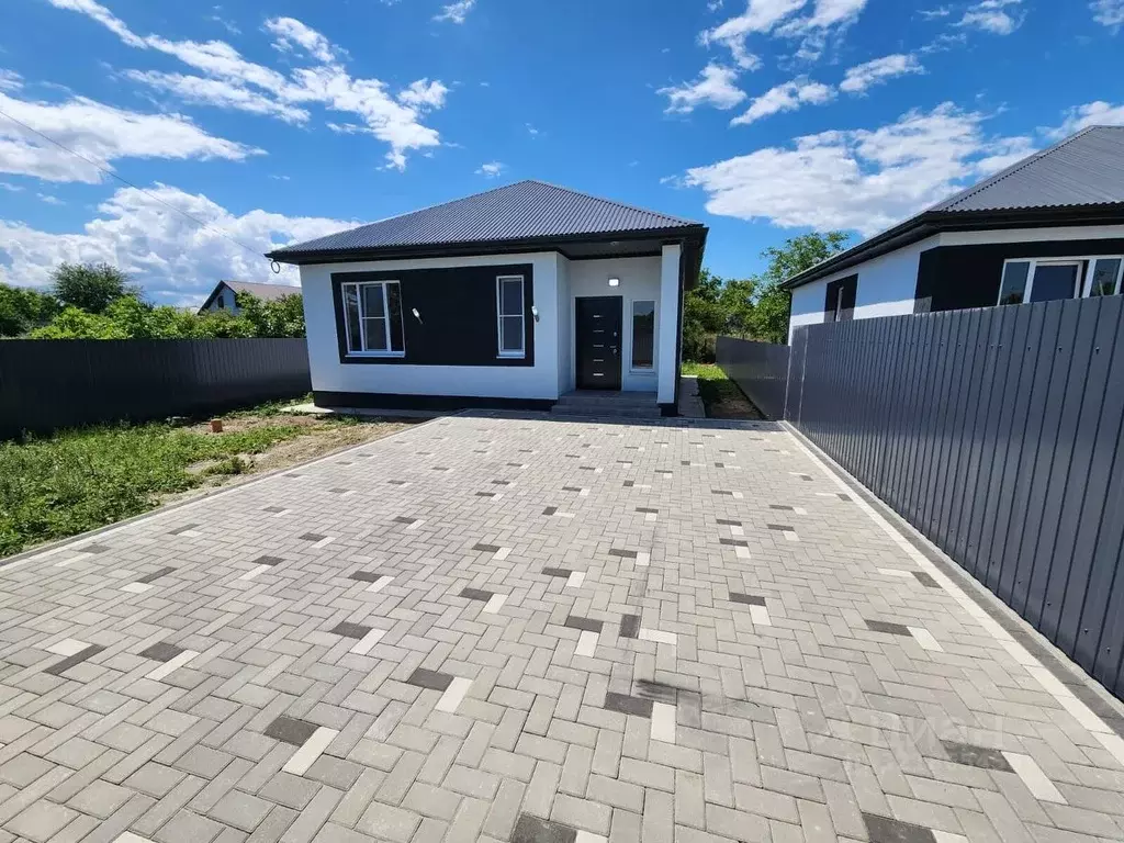 Дом в Краснодарский край, Темрюк ул. Декабристов, 30 (93 м) - Фото 1