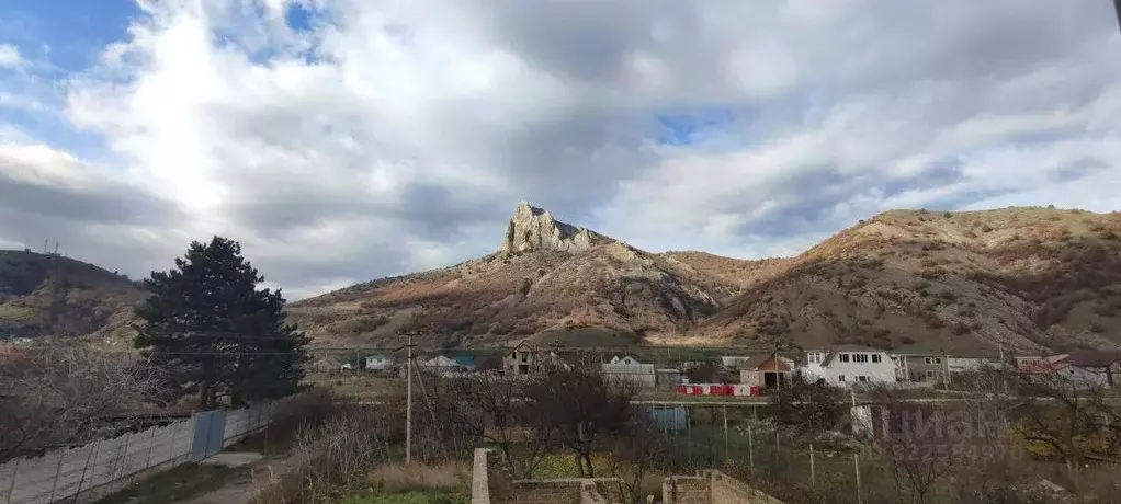 Дом в Крым, Судак муниципальный округ, с. Дачное ул. Зеленая (109 м) - Фото 1