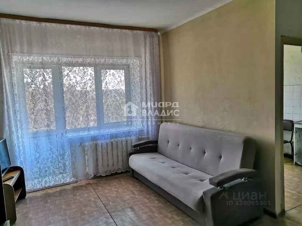 2-к кв. Омская область, Омск Революционная ул., 18 (45.9 м) - Фото 1