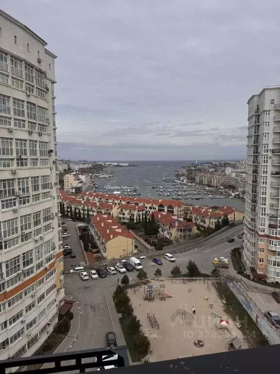 3-к кв. Севастополь ул. Степаняна, 2Б (91.0 м) - Фото 1