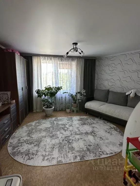 2-к кв. Пензенская область, Заречный Озерская ул., 2 (57.0 м) - Фото 0