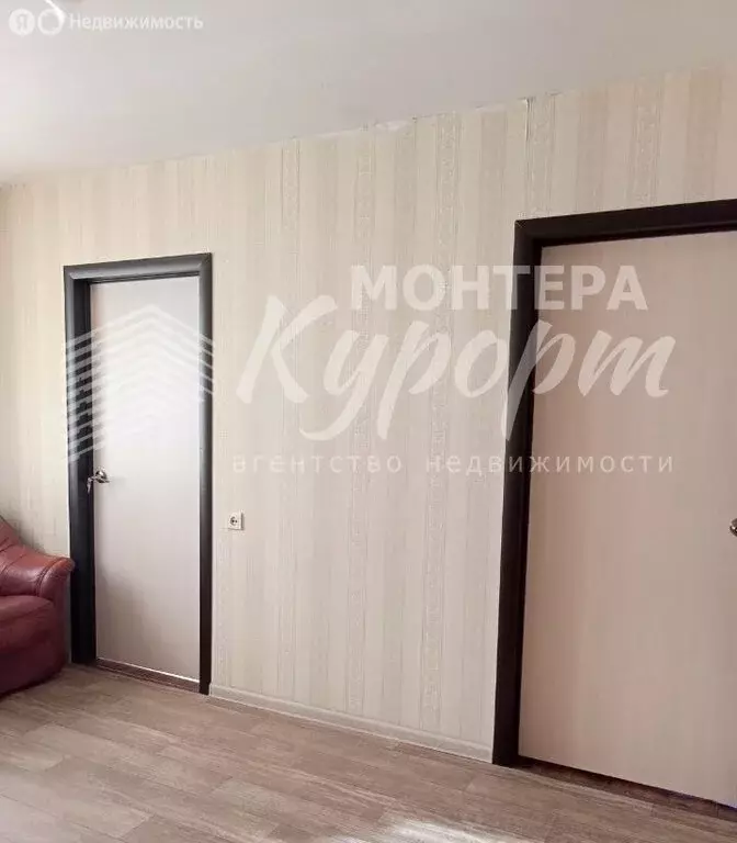 3-комнатная квартира: Магнитогорск, проспект Карла Маркса, 134 (50 м) - Фото 1