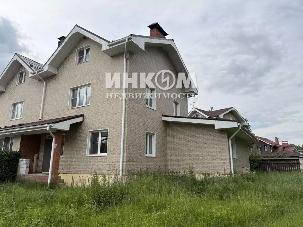 Таунхаус в Москва д. Десна, Витязь кп, 180Бс1 (200 м) - Фото 0