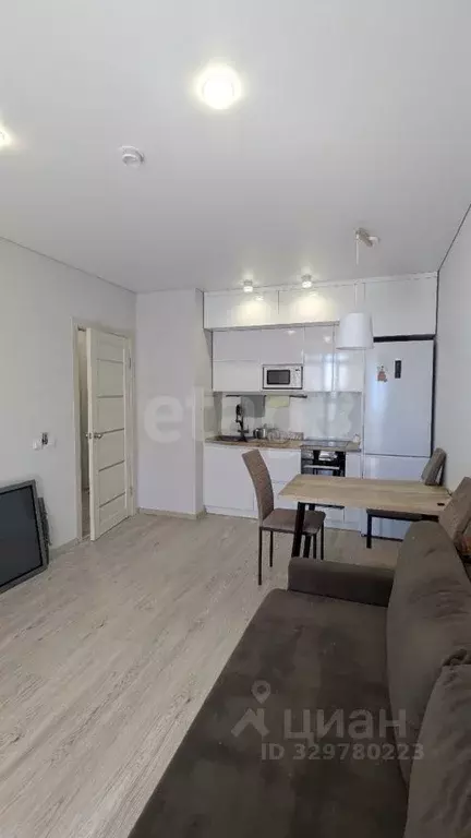 2-к кв. Удмуртия, Ижевск Камбарская ул., 94к2 (37.0 м) - Фото 2