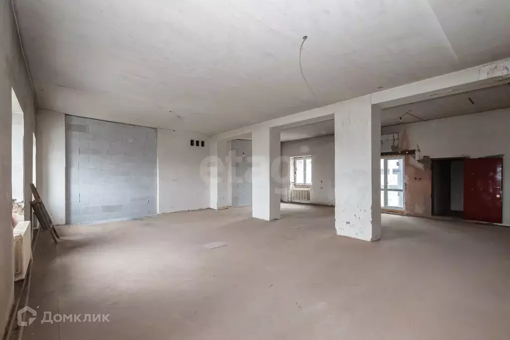 Продаётся 1-к квартира, 135 м - Фото 0