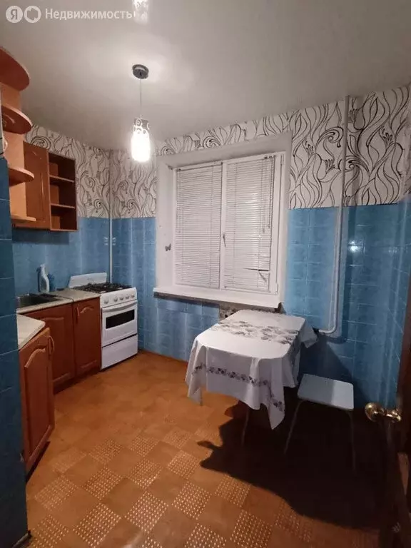 2-комнатная квартира: Орск, посёлок ОЗТП, улица Шалина, 11Б (42.6 м) - Фото 0