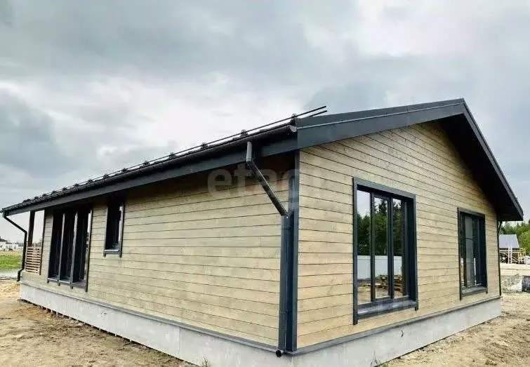 Дом в Кировская область, Киров городской округ, д. Загоски ул. 3-я ... - Фото 1