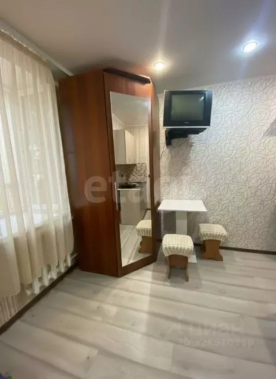 1-к кв. Татарстан, Казань ул. Батыршина, 25 (13.7 м) - Фото 1