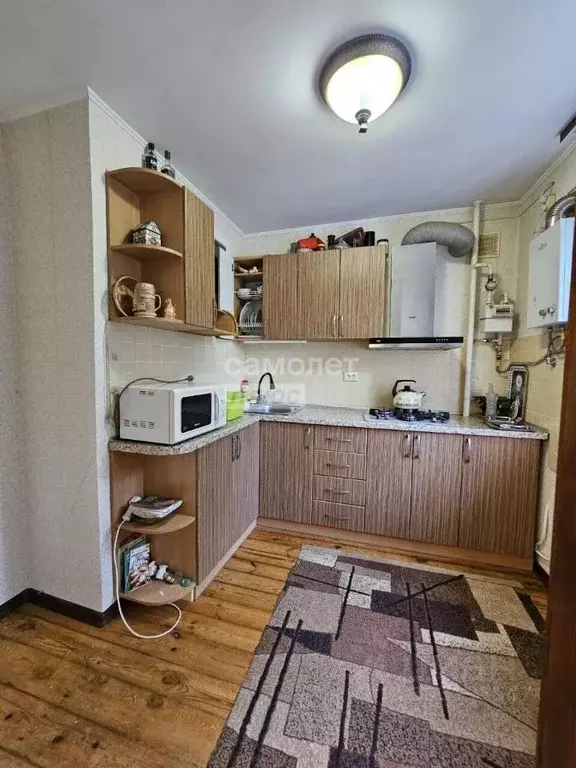 2-к кв. Крым, Керчь ул. Клары Цеткин, 11 (43.6 м) - Фото 2