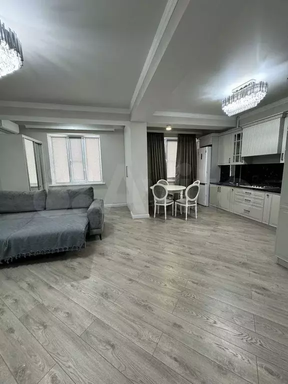 1-к. квартира, 50 м, 9/9 эт. - Фото 0