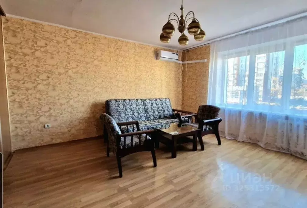 2-к кв. Краснодарский край, Новороссийск Молодежная ул., 14 (60.0 м) - Фото 1