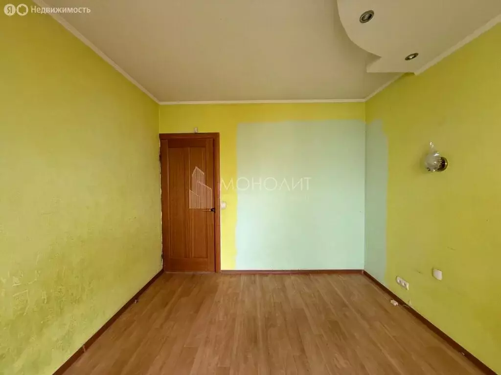 4-комнатная квартира: Южно-Сахалинск, улица Ленина, 329В (78 м) - Фото 2