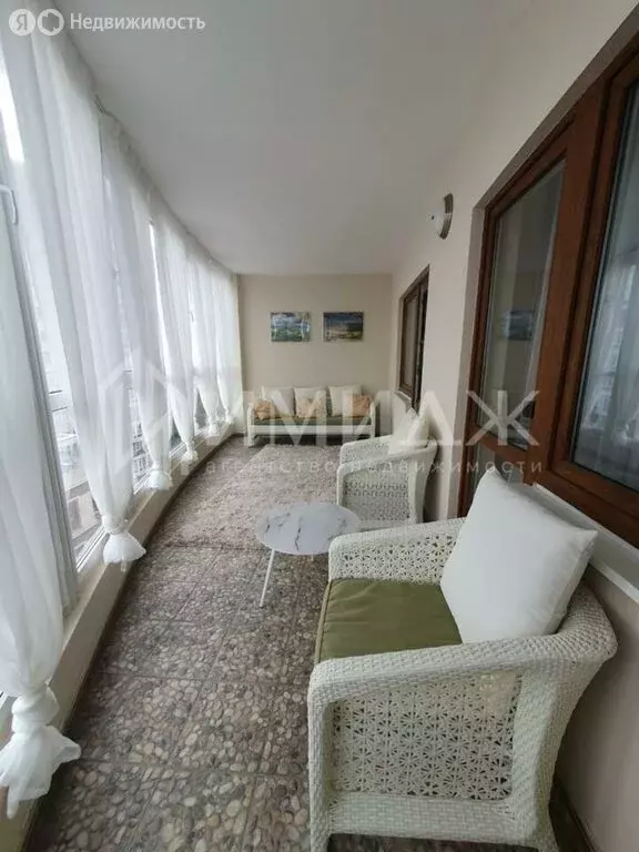 Квартира-студия: Сочи, Демократическая улица, 43 (85 м) - Фото 1