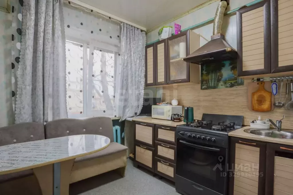 3-к кв. Иркутская область, Ангарск 92-й кв-л, 11 (56.1 м) - Фото 1