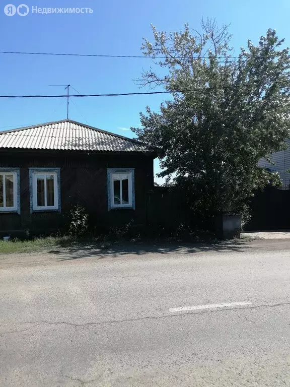 Дом в Кызыл, Холмистая улица (64 м) - Фото 0